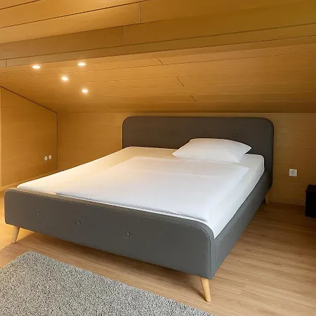 Ue 4 Lägenhet *
